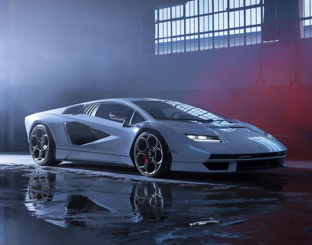 Exploring Lamborghini’s Few-Off&nbsp;Supercars
